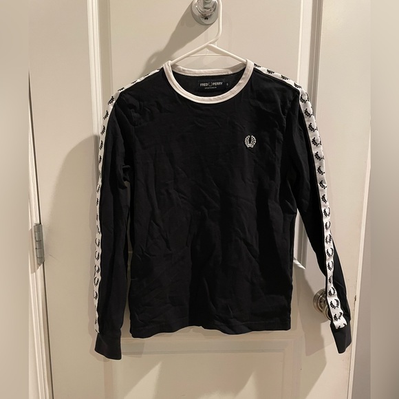 Fred Perry Long Sleeve Shirt - Picture 1 of 4